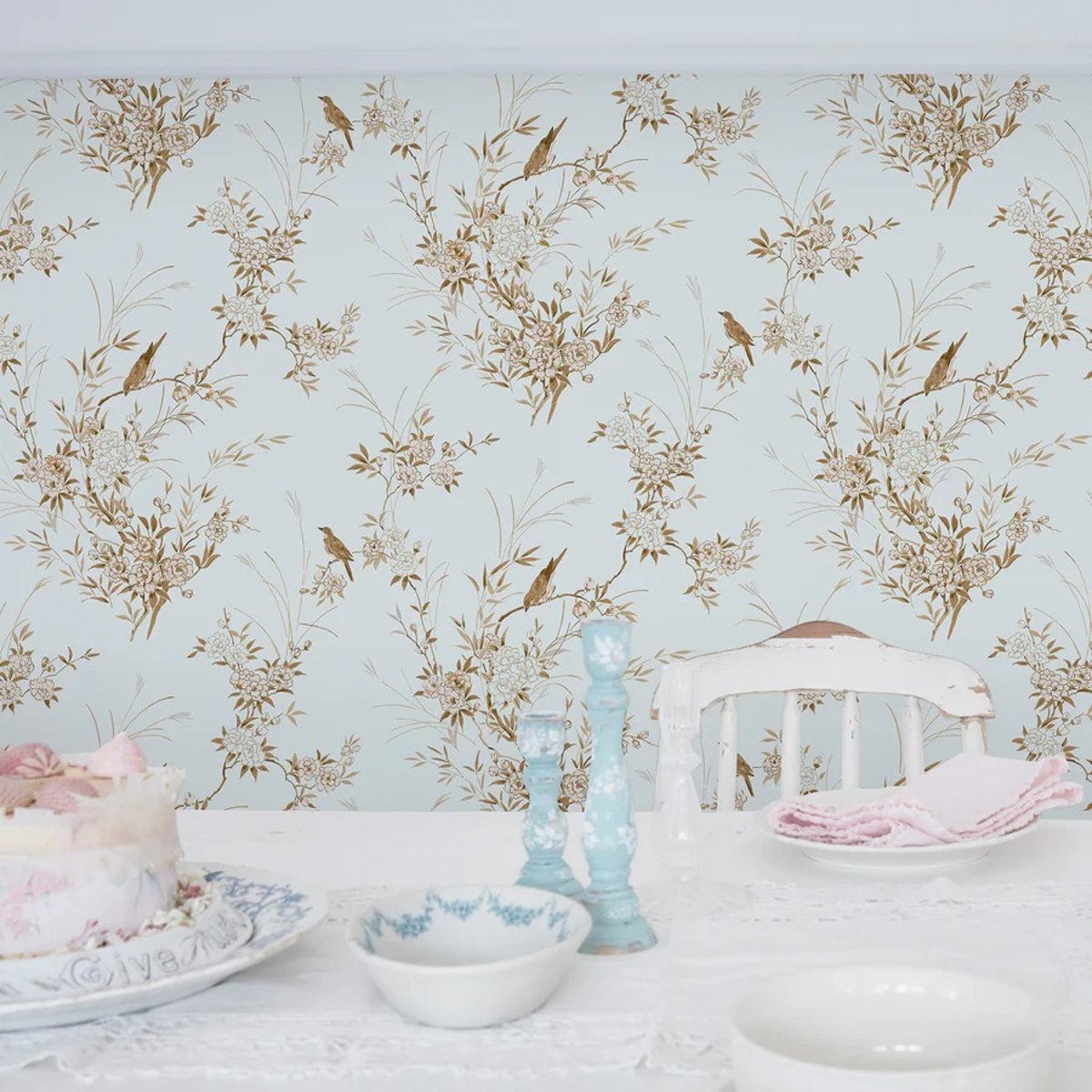 Graham & Brown | Bird Chinoiserie Wallpaper Graham & Brown | Bird Chinoiserie Wallpaper