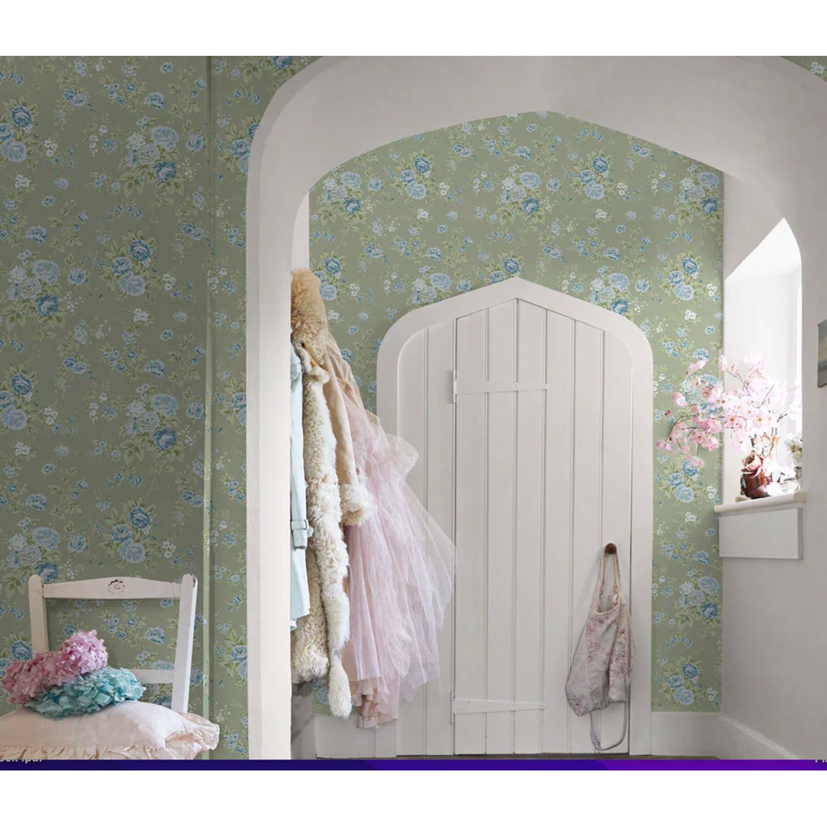 Graham & Brown | Wildflower Wallpaper Graham & Brown | Wildflower Wallpaper