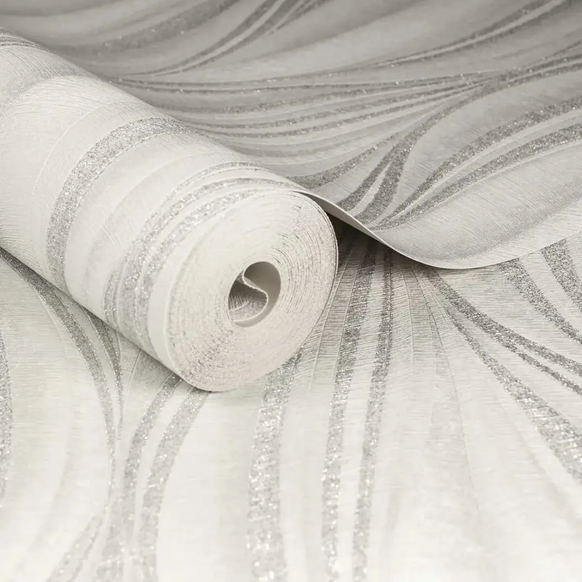 Graham & Brown | Tango White and Silver 101397 Graham & Brown | Tango White and Silver 101397