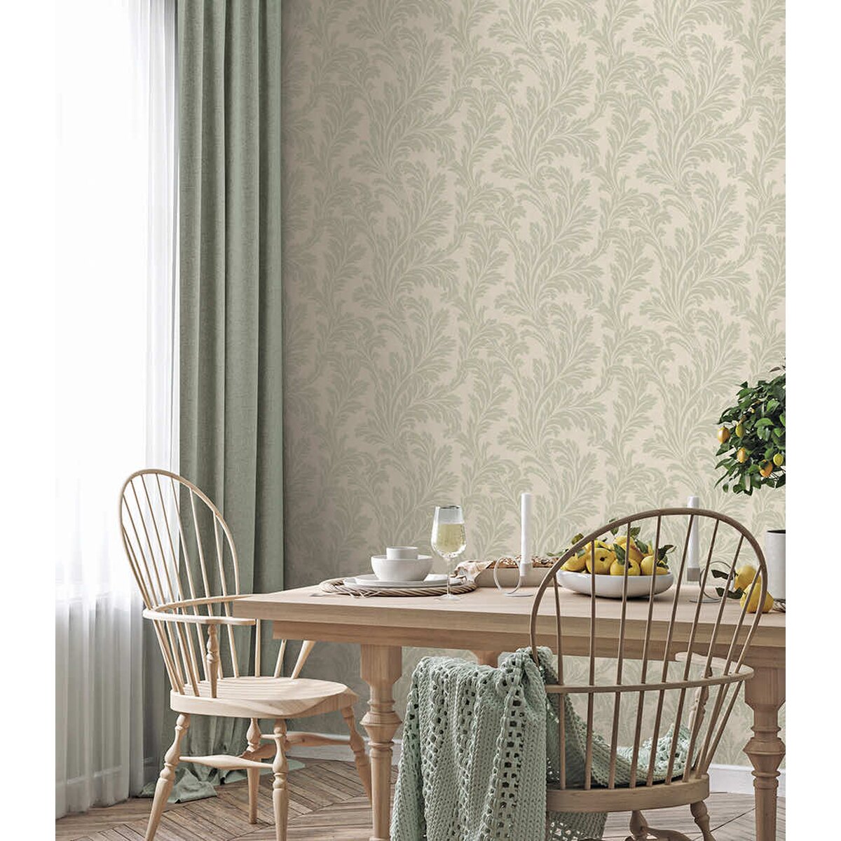 Holden | Eleganza | Acanthus Holden | Eleganza | Acanthus