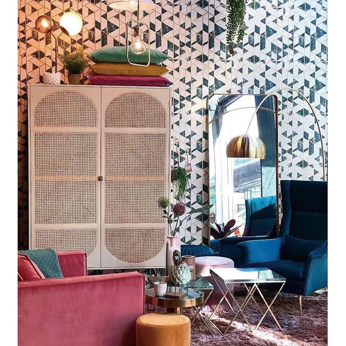 MANHATTAN by MINDTHEGAP | GRAMERCY Ivory | WP20287 MANHATTAN by MINDTHEGAP | GRAMERCY Ivory | WP20287