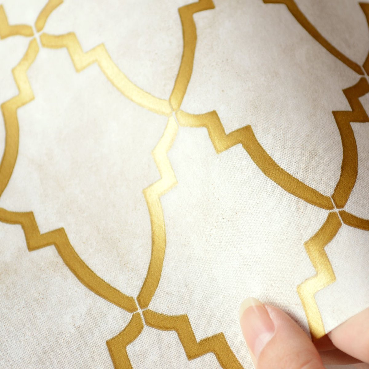 MANHATTAN by MINDTHEGAP | EMPIRE Ivory WP20288 MANHATTAN by MINDTHEGAP | EMPIRE Ivory WP20288