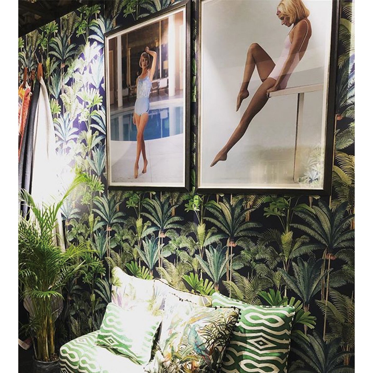 MINDTHEGAP | PALMERAS Anthracite | WP20362 MINDTHEGAP | PALMERAS Anthracite | WP20362