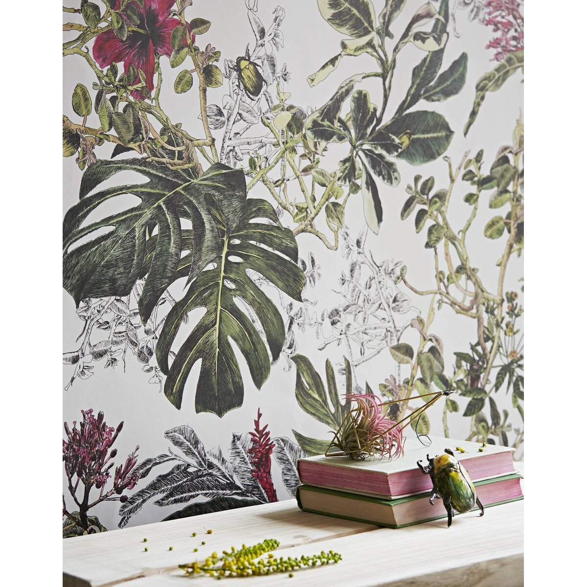 Summer Tropical Bloom | Sian Zeng Summer Tropical Bloom | Sian Zeng