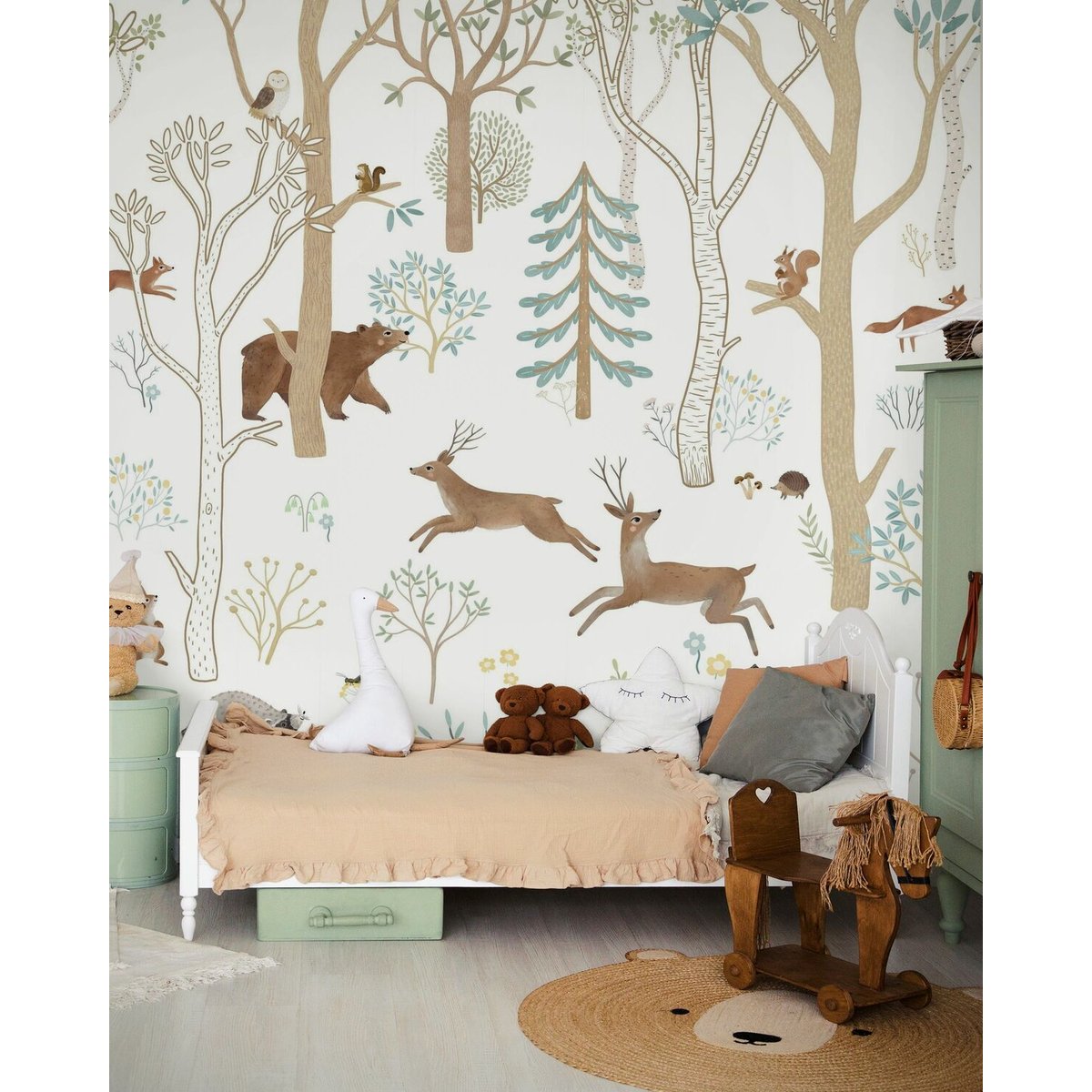 Oliver Robins | Frisky Forest Oliver Robins | Frisky Forest