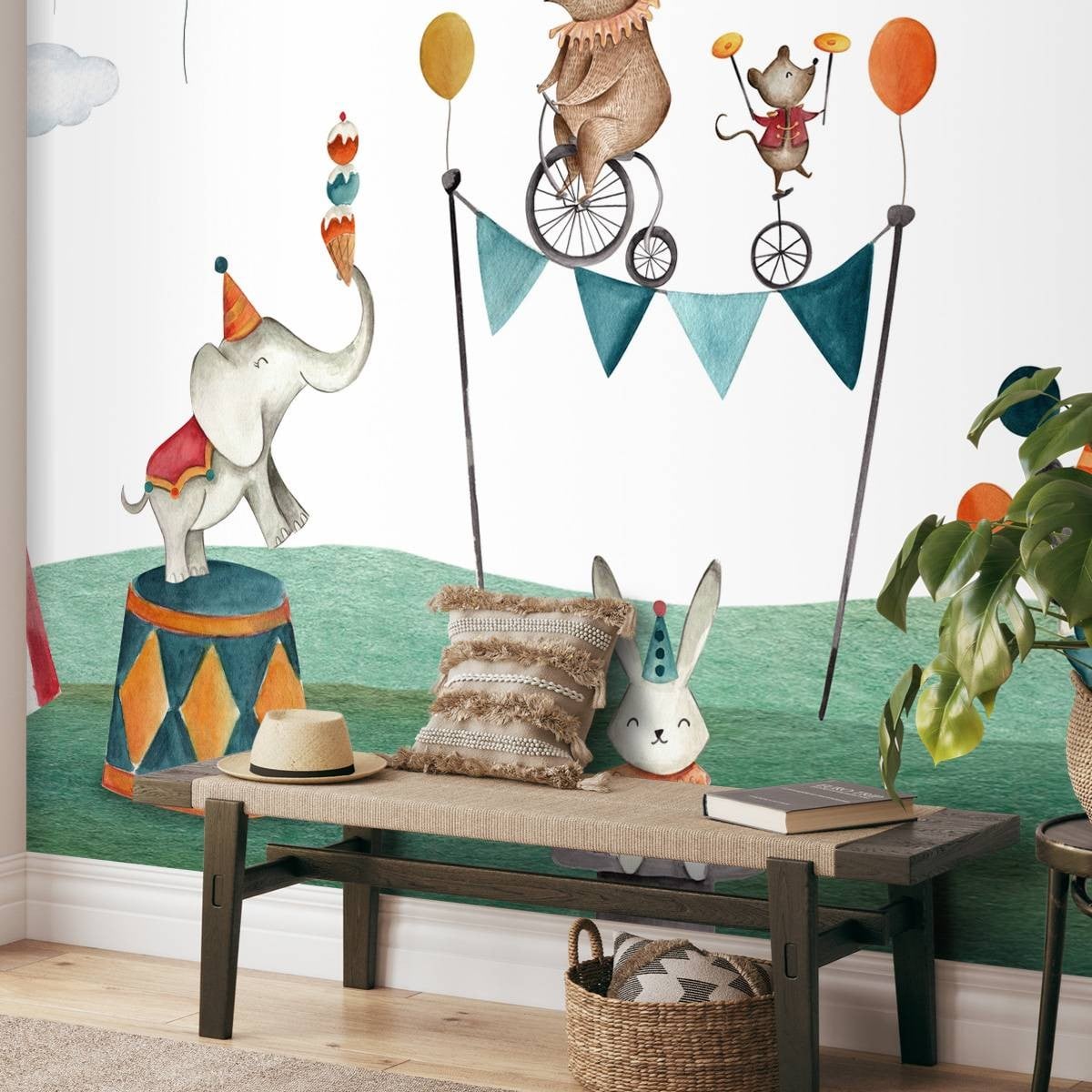 Oliver Robins | Crazy Circus Oliver Robins | Crazy Circus