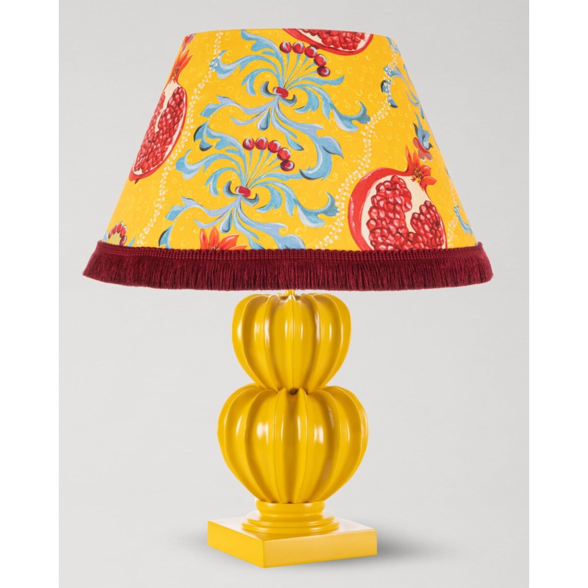 MINDTHEGAP | LA DOLCE VITA | Table Lamp | MELAGRANATA BOTANY in Colza Yellow resin MINDTHEGAP | LA DOLCE VITA | Table Lamp | MELAGRANATA BOTANY in Colza Yellow resin